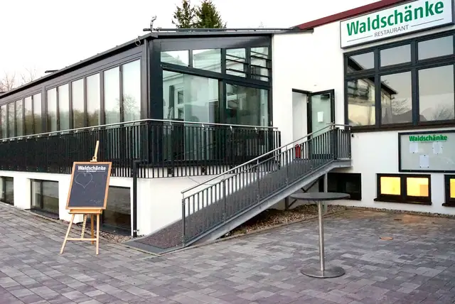 Waldschänke - Pierre Grebenisan